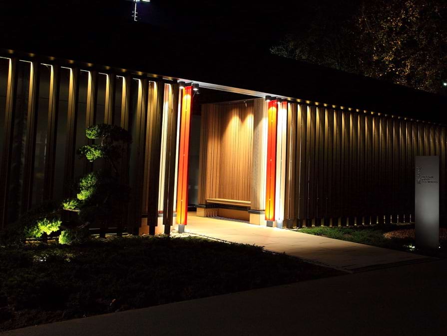 Dojo von außen im dunkeln Nov_22